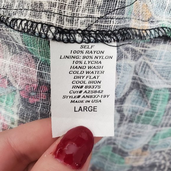 Sky Nesermy Beautiful Floral & Paisley Off the Shoulder Ruffle Top Maxi Dress - Picture 12 of 16